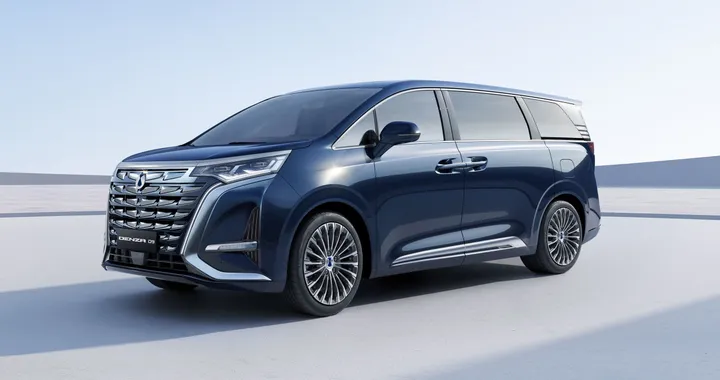 BYD continua a correre: annuncia il marchio Denza alla Milano Design Week