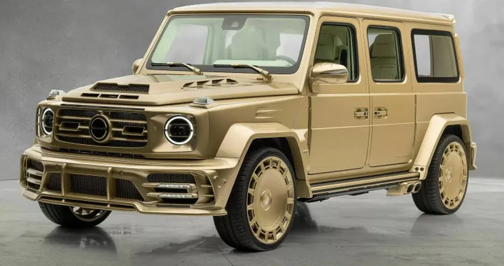 Mansory trasforma la Mercedes Classe G in una limousine dorata da 820 CV