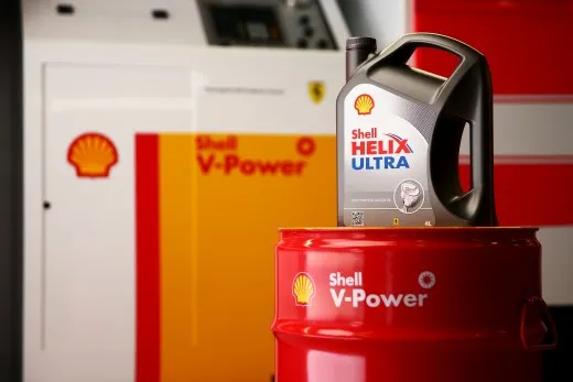L'olio sintetico Shell Helix Ultra fa la differenza in F1 con la scuderia Ferrari