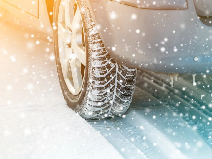 Ancora senza dotazioni invernali? Ecco un'offerta molto interessante