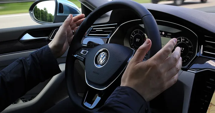 Guida autonoma, costruttori tedeschi pensano a una grande alleanza
