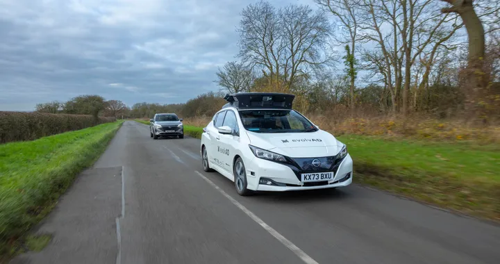 Nissan e la guida autonoma: concluso con successo il progetto evolvAD