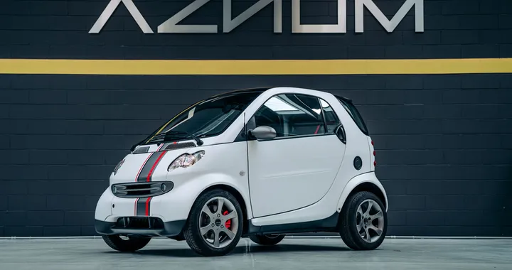 Smart Fortwo rinasce e diventa un quadriciclo elettrico per i giovani