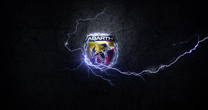 Abarth 500 elettrica, foto spia della sportiva