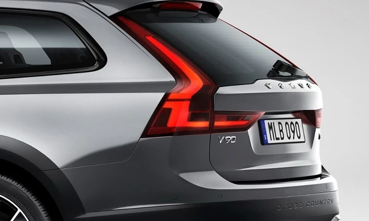 Volvo torna alle origini, il grande rilancio delle Station Wagon