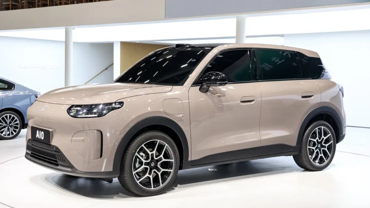 Leapmotor A10, svelati nuovi dettagli del B-SUV elettrico. In Europa arriverà come B03X