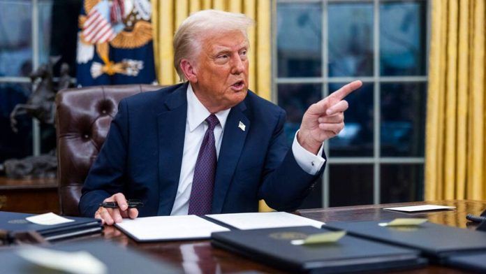 Stop al taglio dei fondi per le colonnine EV: i giudici fermano Trump