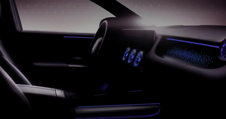 Mercedes EQA elettrica: in attesa del debutto, un primo sguardo agli interni