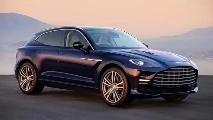 Aston Martin DBX GTm arriva il super SUV 