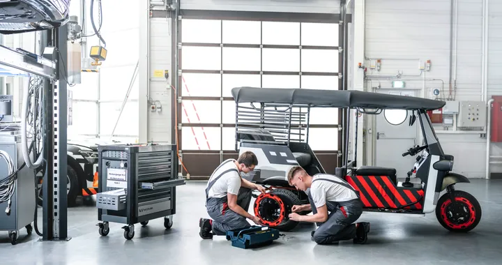 Audi, le batterie usate delle e-tron per alimentare i risciò
