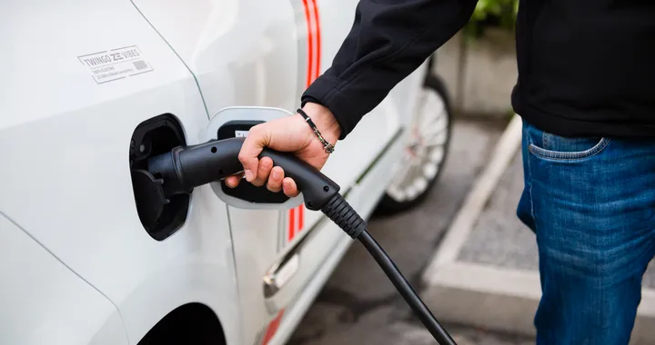 FCA con Enel X e NewMotion: mobilità elettrica per le aziende