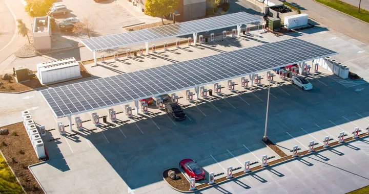 Tesla supera i 10.000 Supercharger in Europa