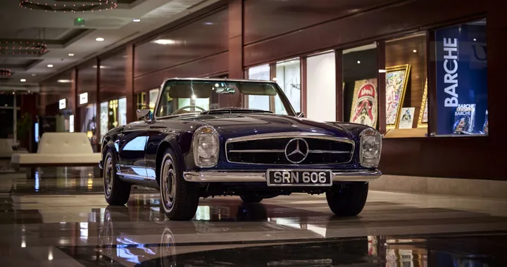 Mercedes SL &quot;Pagoda&quot;, ecco il restomod elettrico di Everrati