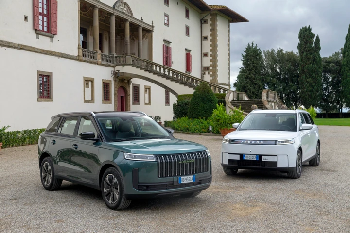 Omoda & Jaecoo, la corsa in Italia non si ferma: nuovo record di vendite a novembre 2025