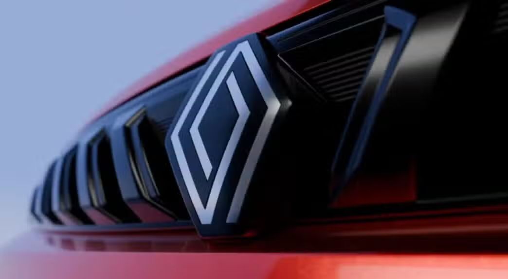 Renault e Dacia colpite da un attacco informatico nel Regno Unito: rubati dati personali e targhe