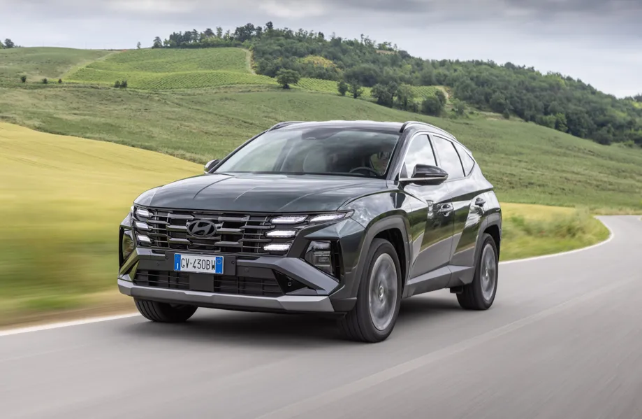 Hyundai Tucson si distingue nel segmento C-SUV: design, tecnologia e comfort