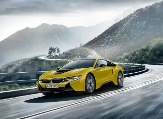 BMW a Ginevra: le nuove i8, Serie 4 e Serie 5 Touring