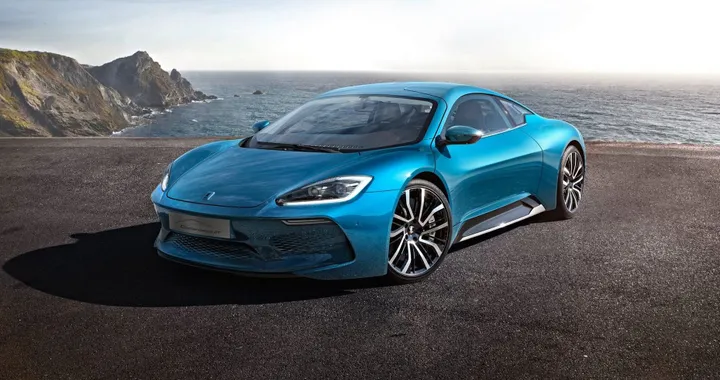 Isdera: il ritorno con la coupè elettrica Commendatore GT