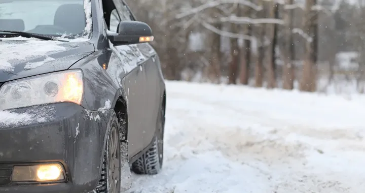 Calze o pneumatici invernali: cosa scegliere per il freddo di stagione