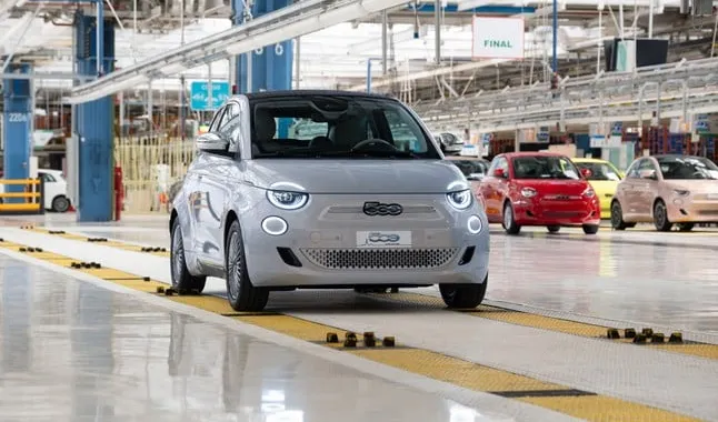 Flessione per Stellantis nel Q1 2025: pesa il Nord America, bene l'Europa