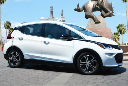 General Motors: guida autonoma con Bolt e Cruise Automation