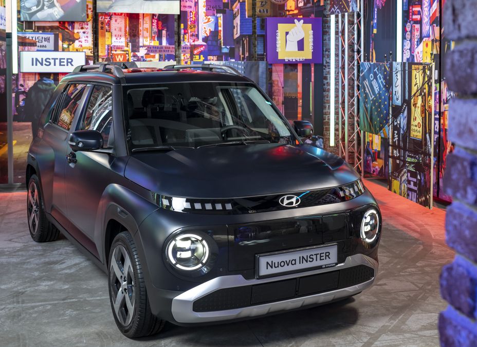 Hyundai Inster: il piccolo SUV elettrico si fa conoscere in Italia ...