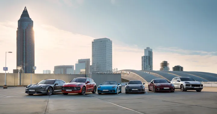 Porsche integra le app di Google nel suo infotainment