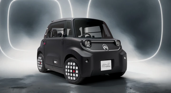 Nuova Citroen Ami Dark Side: ad Halloween la microcar elettrica svela il suo lato oscuro