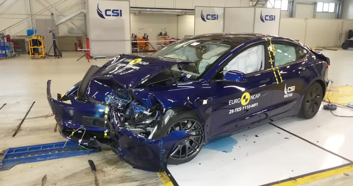 Crash test Euro NCAP: 5 stelle alla Tesla Model 3 e 3 stelle alla Dacia Bigster