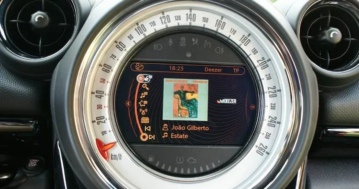 Deezer e MINI: la musica in streaming in auto| video anteprima by HDmotori