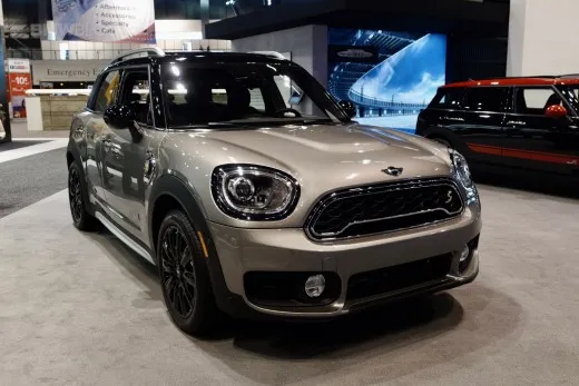 Mini Countryman E: l'ibrida plug-in a Chicago
