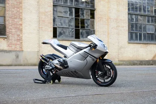 Suter MMX 500: 195 cavalli in soli 127 chili