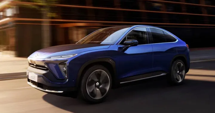 Auto elettriche: la Cina punta allo scambio delle batterie