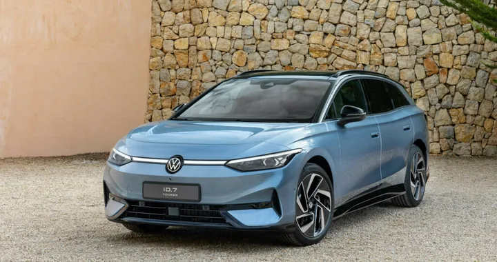 Volkswagen ID.7 Tourer GTX, presto il debutto della nuova elettrica