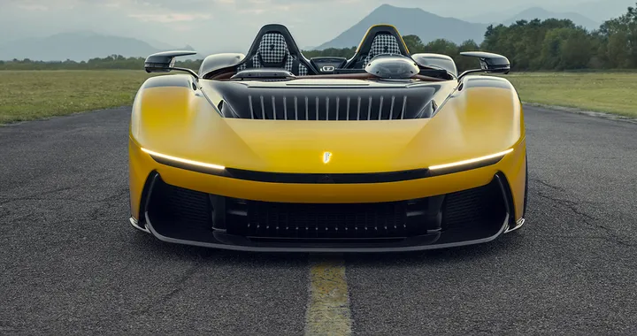 Pininfarina B95, oltre 4 milioni di euro per la prima hyper barchetta elettrica al mondo
