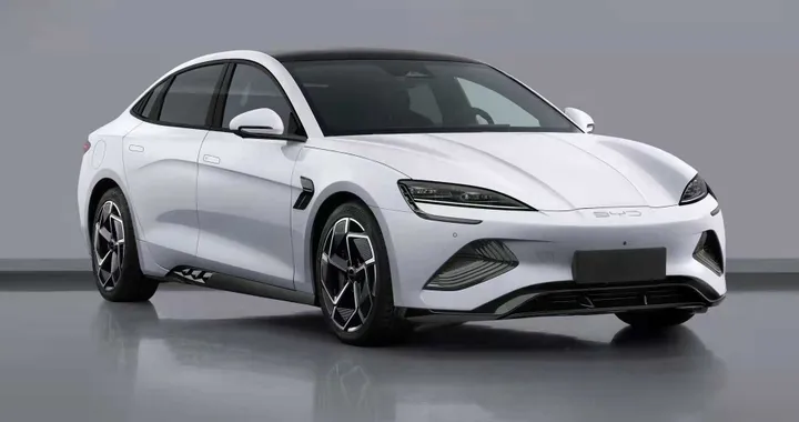 BYD Seal, prime informazioni sulla berlina elettrica rivale della Tesla Model 3