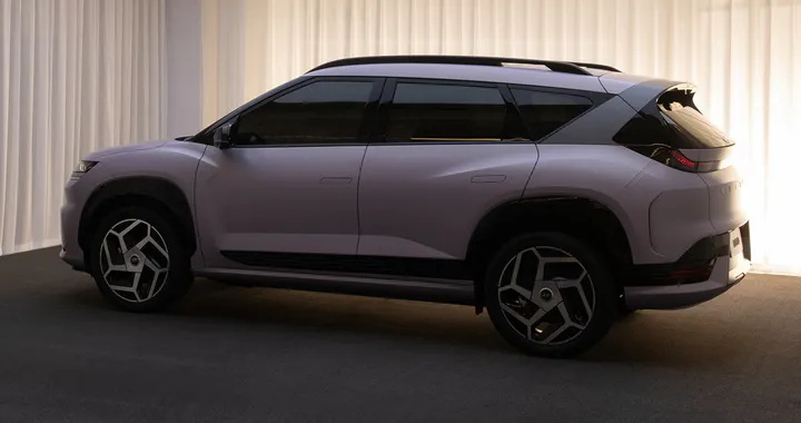 Anche Hyundai scommette sulla Cina: ecco il SUV Elexio