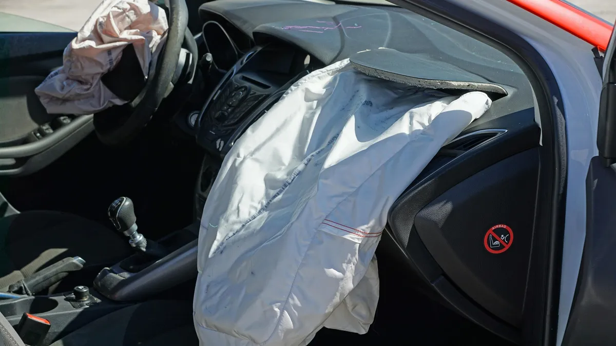 Airbag difettosi Takata: Udicon, la sicurezza non è negoziabile