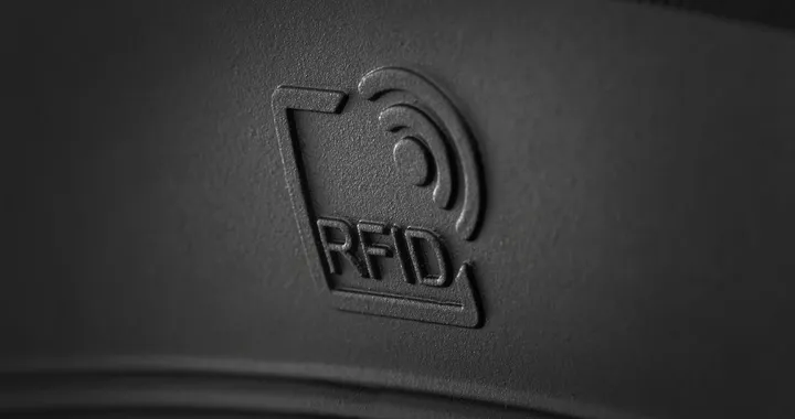 Continental punta sulla tecnologia RFID per i suoi pneumatici
