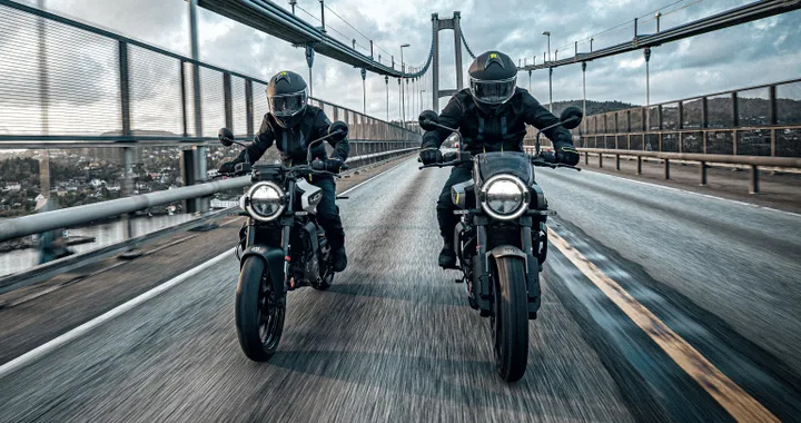 Husqvarna presenta le nuove Vitpilen e Svartpilen 125 e 401 2024