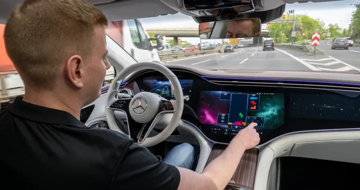 Mercedes, arriva la guida autonoma di Livello 3