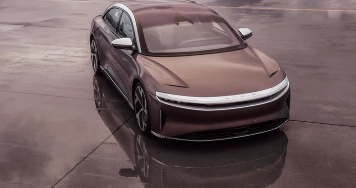Lucid Air, ecco come ricarica la nuova berlina elettrica