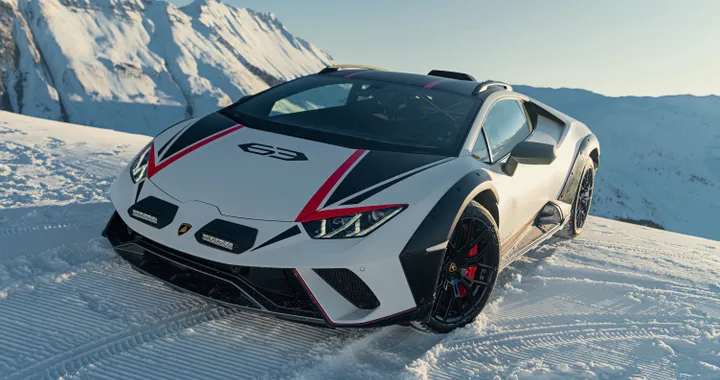 Lamborghini Huracan Sterrato, la nuova supercar protagonista anche sulla neve
