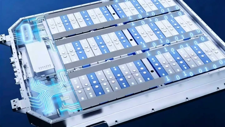 CATL, la nuova batteria 5C non teme la ricarica rapida: può durare fino a 1,8 milioni di km