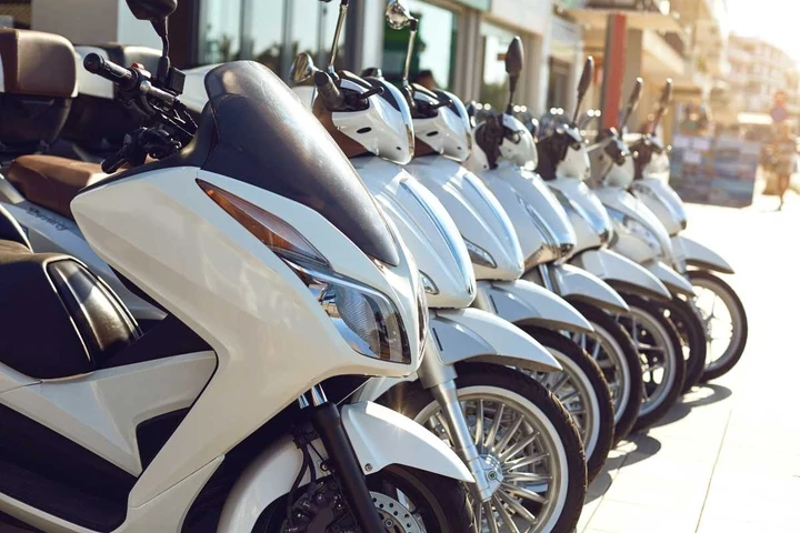 Mercato moto Italia 2026: +15% nel primo trimestre e successo degli scooter