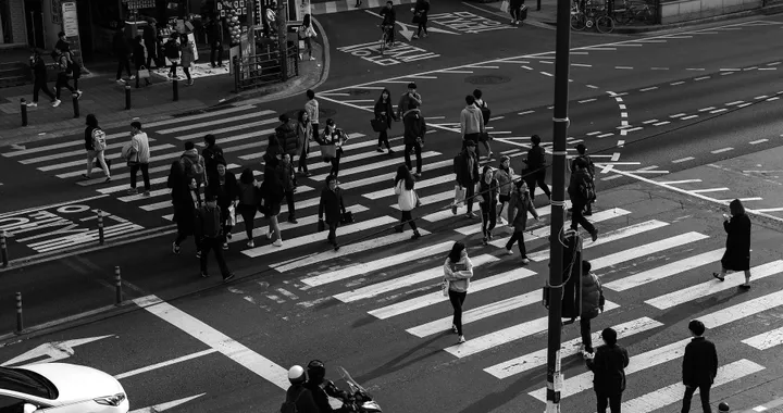 I semafori diventano smart: a Vienna sanno quando il pedone intende attraversare