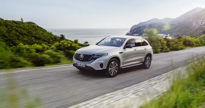 Mercedes EQC: prezzo e dotazione SUV elettrico | In Italia da 76.839 euro