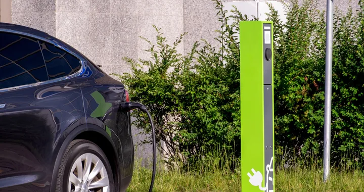 La Cina investe sulla ricarica elettrica con un piano triennale da oltre 300 GW