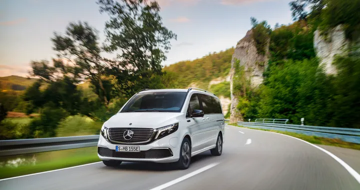 Mercedes EQV: al via gli ordini del furgone elettrico
