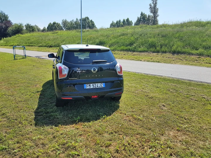 ingrandisci immagine
